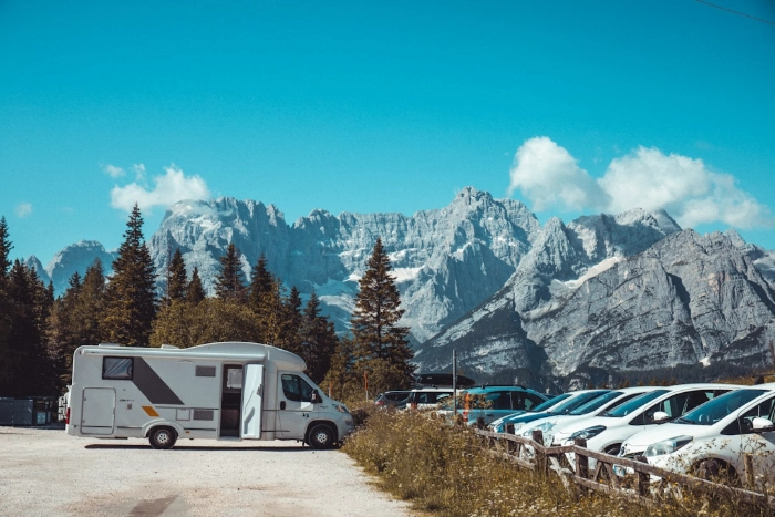 Best RV for Full Time Living: Essential Checklist